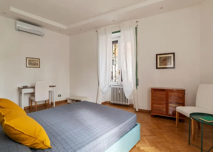 Guesthost - Bright X4 Along The Tevere! Apartment Rome