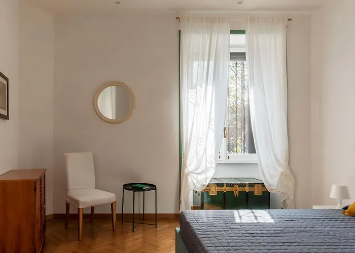 Apartment Guesthost - Bright X4 Along The Tevere! Rome